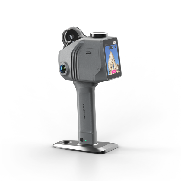 3DMakerpro Raven LiDAR scanner with 3.9-inch AMOLED display and 10,000mAh battery handle for up to 2 hours of use.